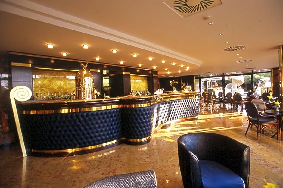 NH Roma Villa Carpegna