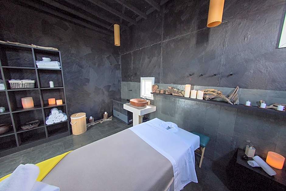 Remota Patagonia Lodge