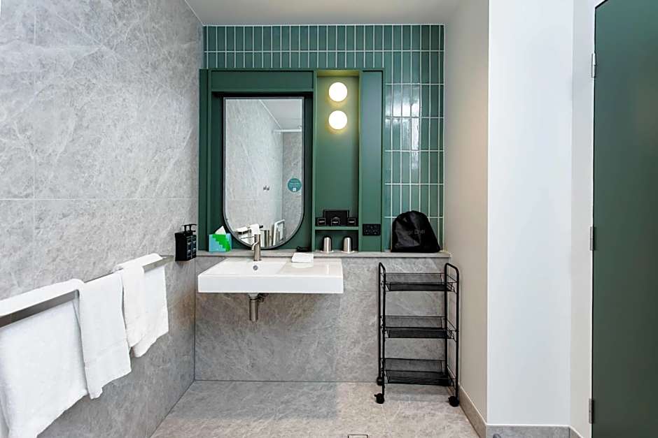 Bayside Geelong Hotel & Apartments, an Ascend Collection Hotel