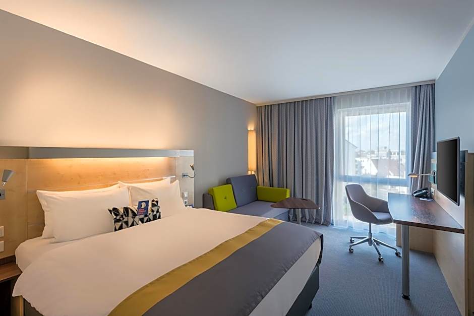 Holiday Inn Express Gütersloh By IHG