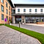 Premier Inn Edinburgh Airport - M9 Jct1