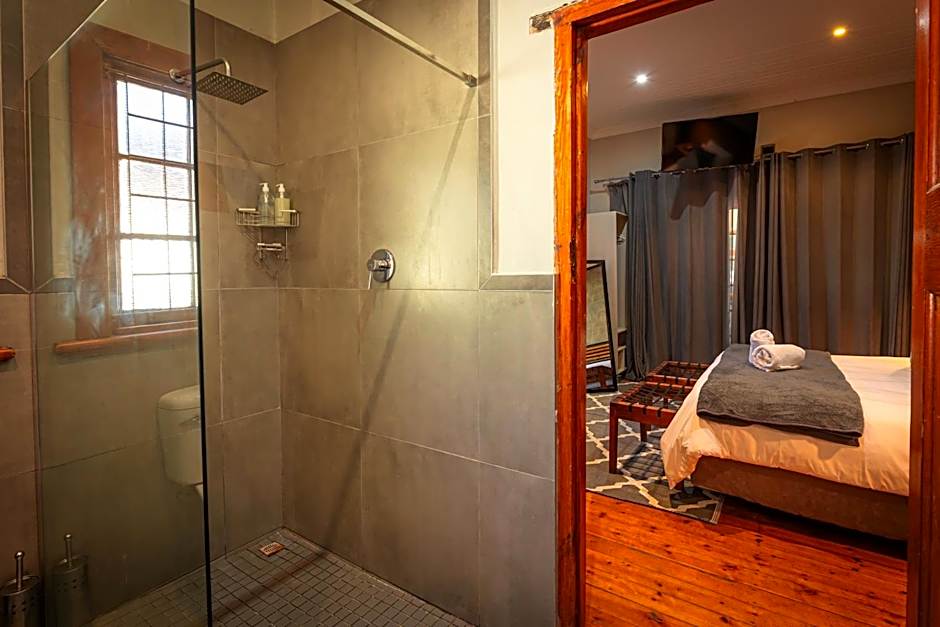 Guest Suites on Connor