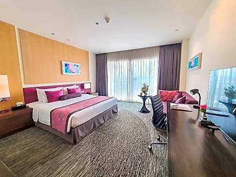 Deluxe Plus King Room with Balcony
