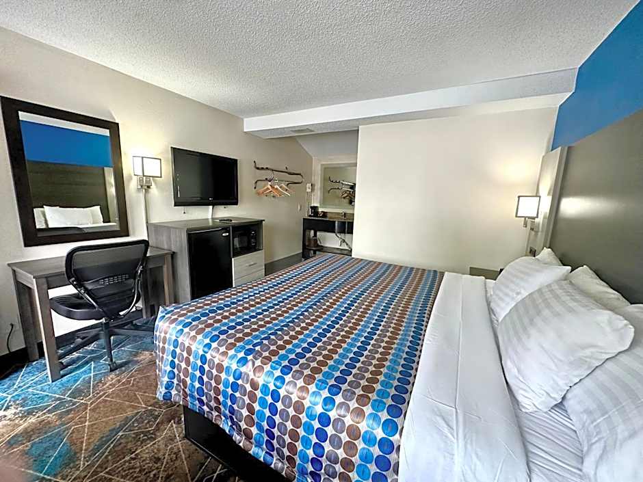 Red Carpet Inn Orchard Park