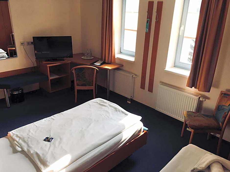 B&S Hotel Am Bachhaus