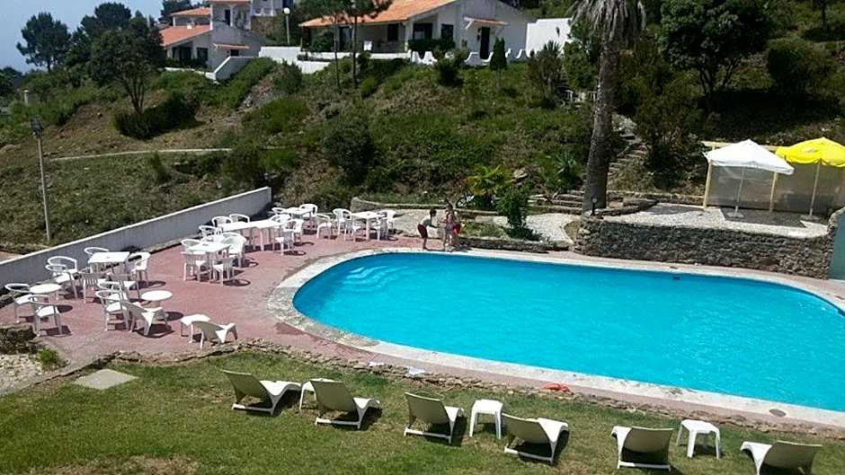 Apartamentos Turísticos Clube Vale Leão