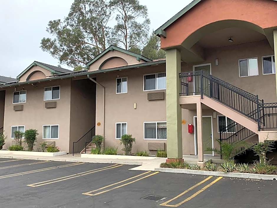 Olive Tree Inn & Suites