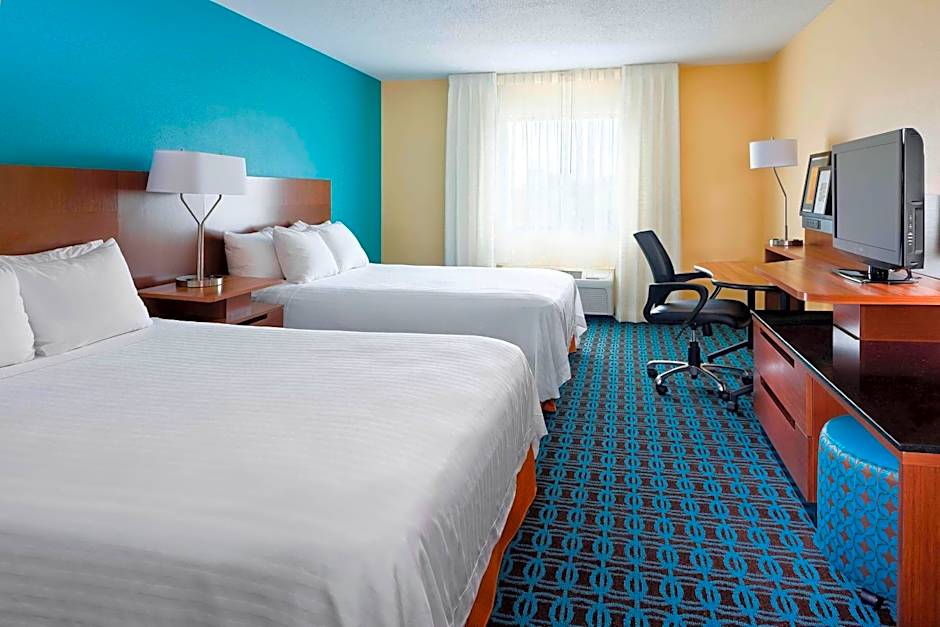 Fairfield Inn & Suites by Marriott Lexington Keeneland Airport