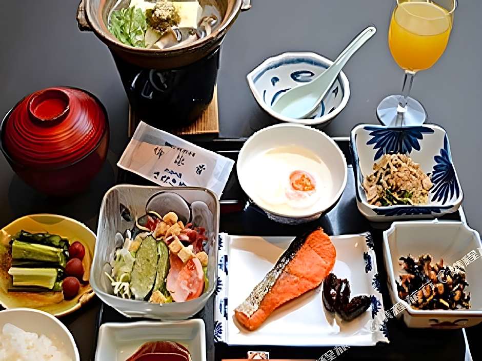 Sakakiya