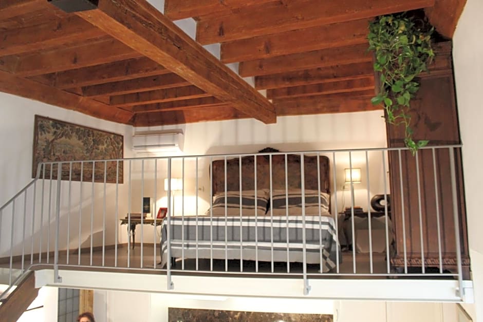 Florence Pitti Loft