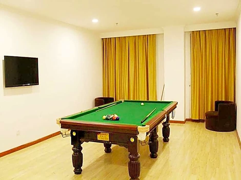 GreenTree Inn Liangyungang Donghai New Bus Station Express Hotel