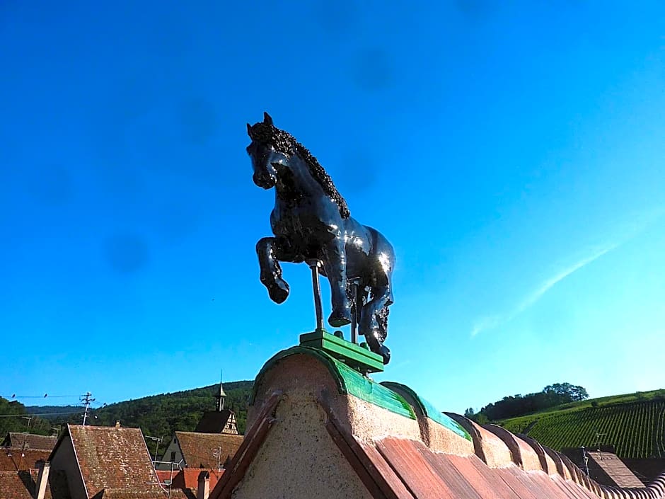 ADRIHOF à Riquewihr, Cour de l'Abbaye d'Autrey