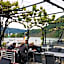Hotel Haus Burg Metternich