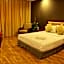 Mayres Hotel