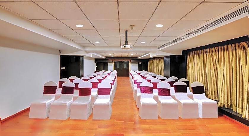 Iris - The Business Hotel