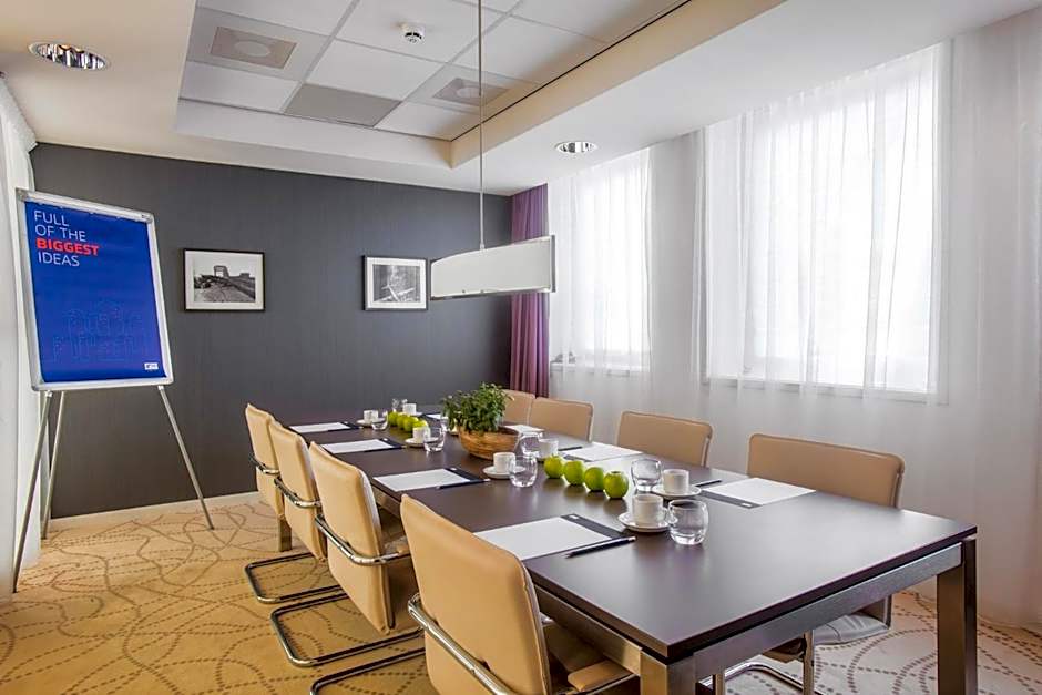 Holiday Inn Express Arnhem By IHG