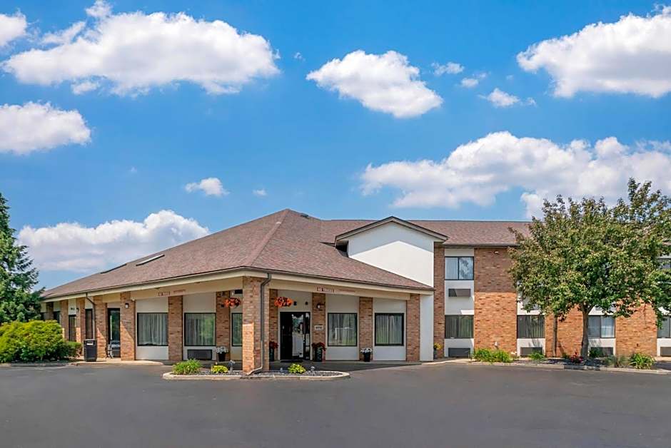 Quality Inn Byron Center