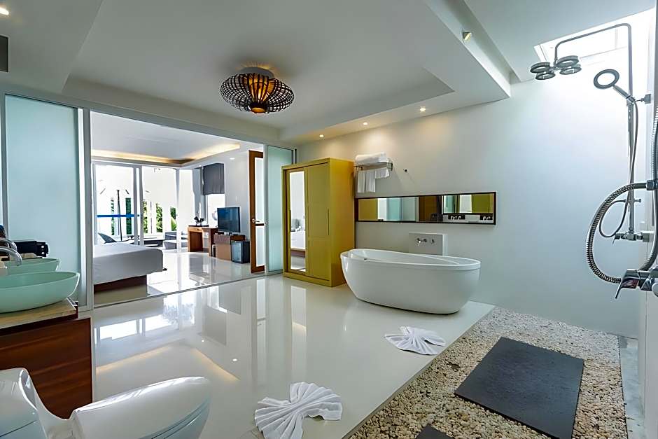 KC Beach Club & Pool Villas