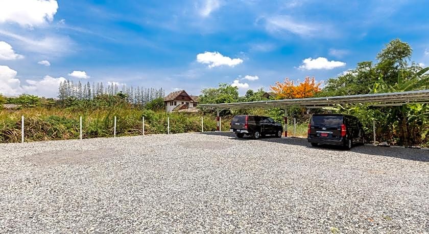 RoomQuest Suvarnabhumi Airport Rom Klao