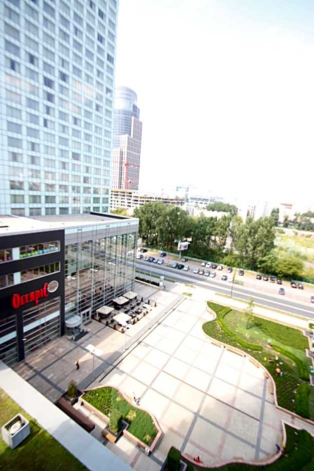 Platinum Towers E-Apartments