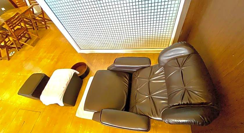 Beach Breeze and spa