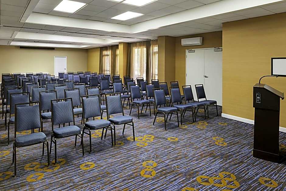 Courtyard by Marriott Riverside UCR/Moreno Valley Area