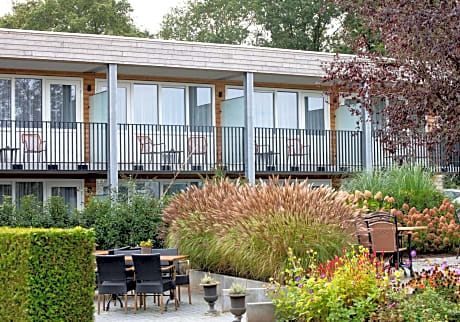 Twin Room with Balcony