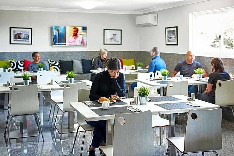 Best Western Casula Motor Inn