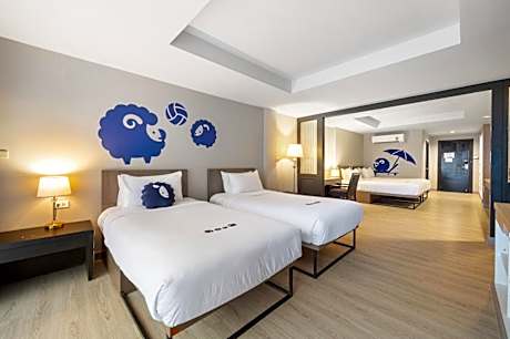 Quad - 4 Single Beds Private Room