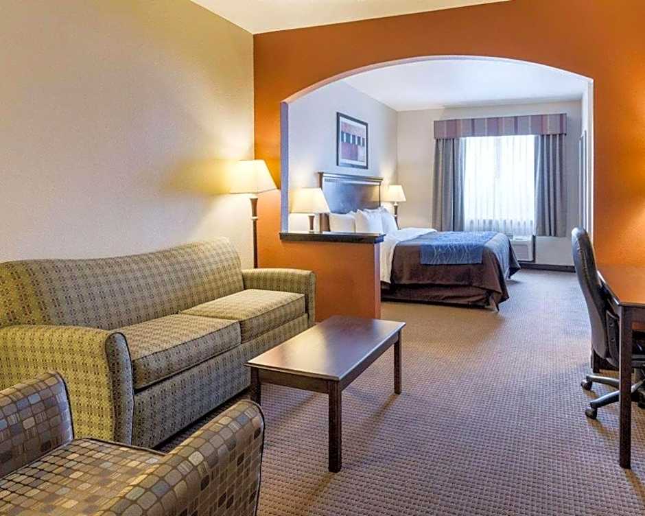 Comfort Inn & Suites Winnie