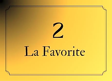 Chambre supérieure au rez-de-chaussée (PMR avec terrasse) ou 1 er étage (Junior Suite)