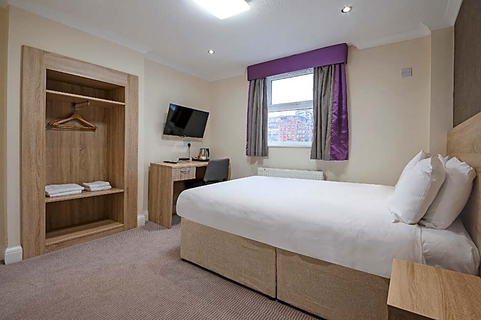 OYO 24 Sussex, London Paddington