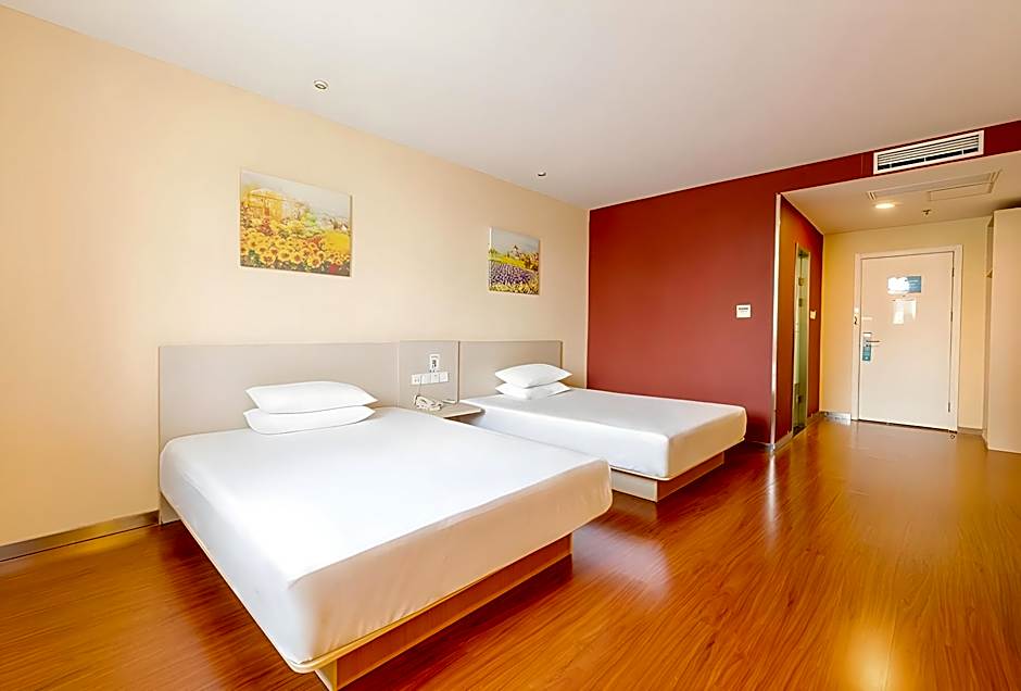 Hanting Hotel Fuzhou Wuyi Square