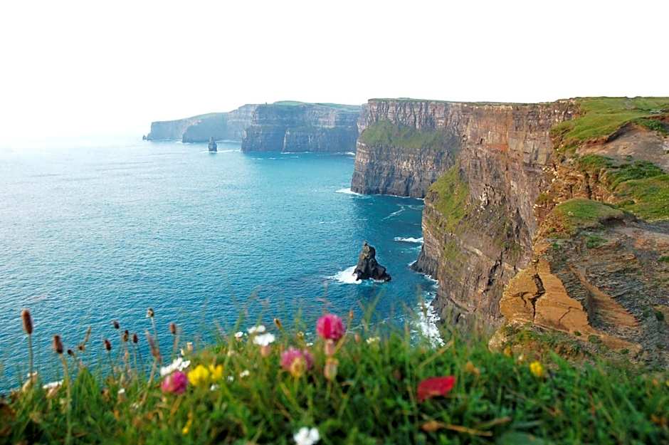 Skeffington Arms Hotel