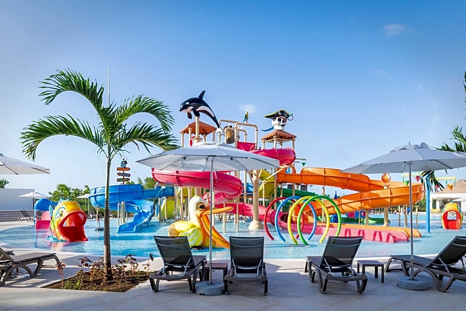 Ocean Coral Spring Resort - All Inclusive