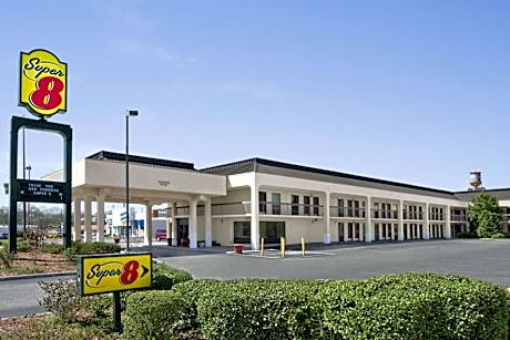 Super 8 by Wyndham Oxford