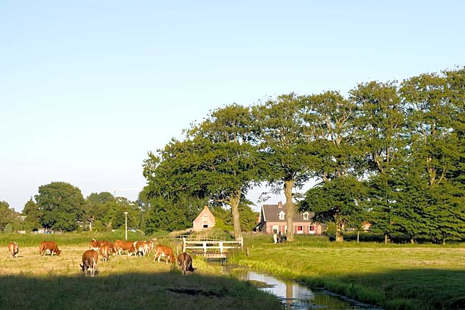 Hotel / Pension Villa Tanahlot