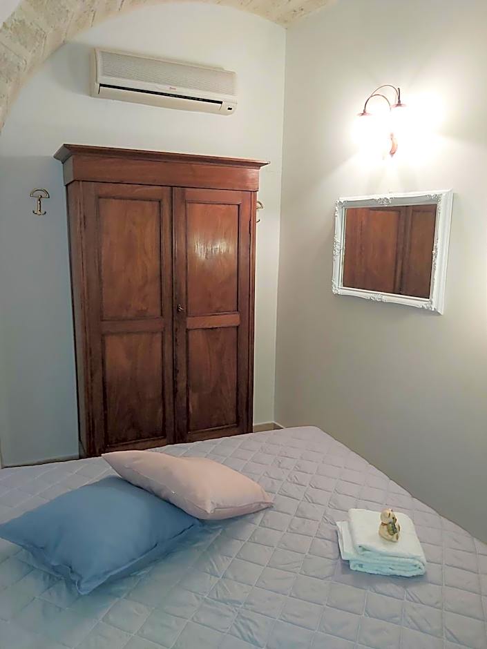 Foto 1 daripada 8 — Double Room