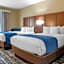 Comfort Inn & Suites Downtown near University