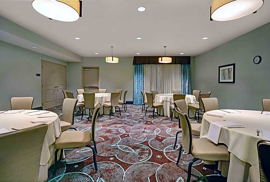 Homewood Suites By Hilton Hamilton