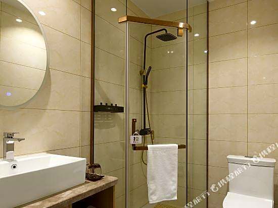 Morland Hotel
