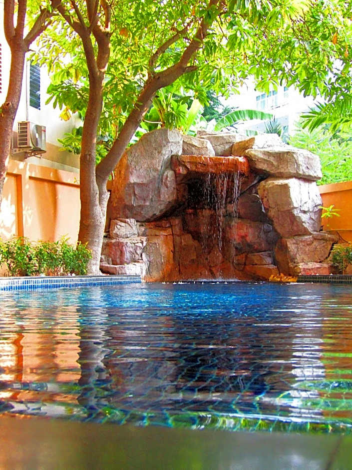 Nova Gold Hotel Pattaya