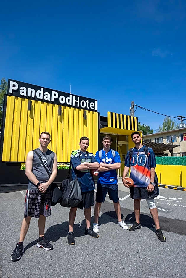 Panda Pod Hotel
