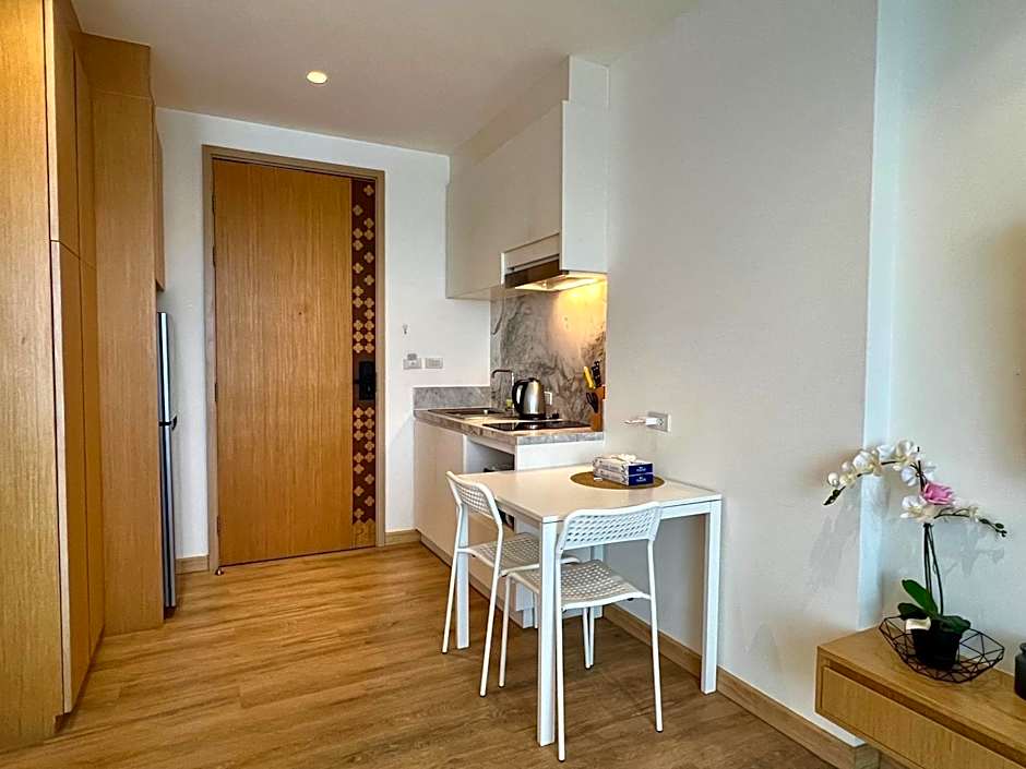 Aristo 2 Phuket by RESAVA