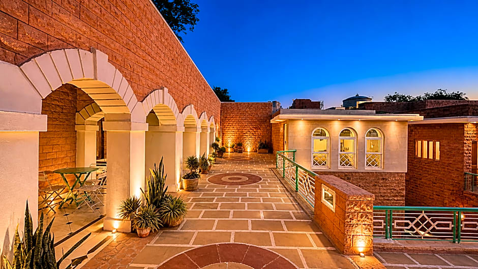 Hotel Inn Season – Art Deco Heritage Hotel in Jodhpur