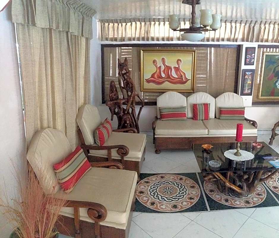 Ideal Villa Hotel