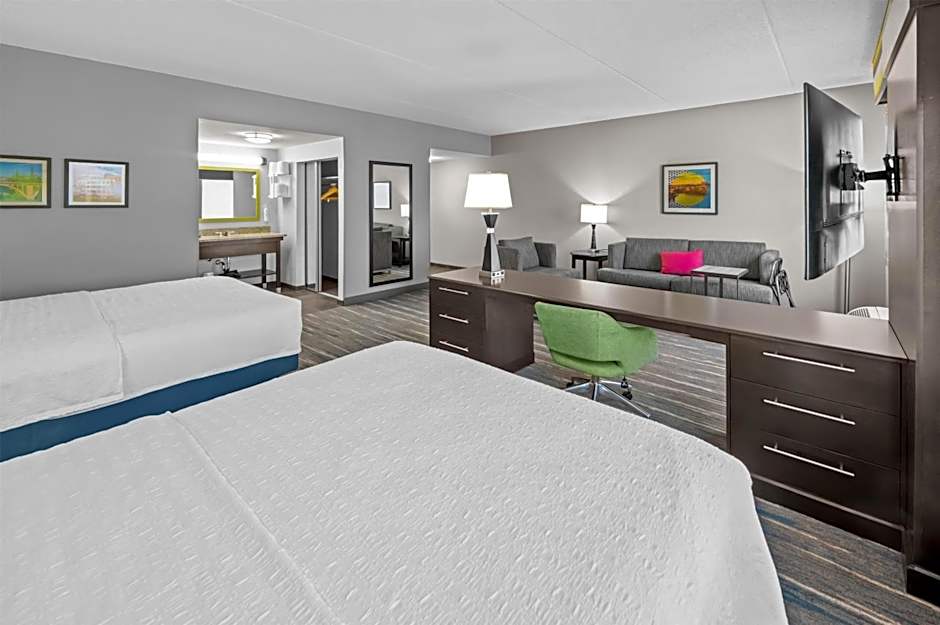 Hampton Inn By Hilton & Suites Camp Springs