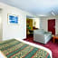 Hawthorn Suites by Wyndham Dearborn/Detroit