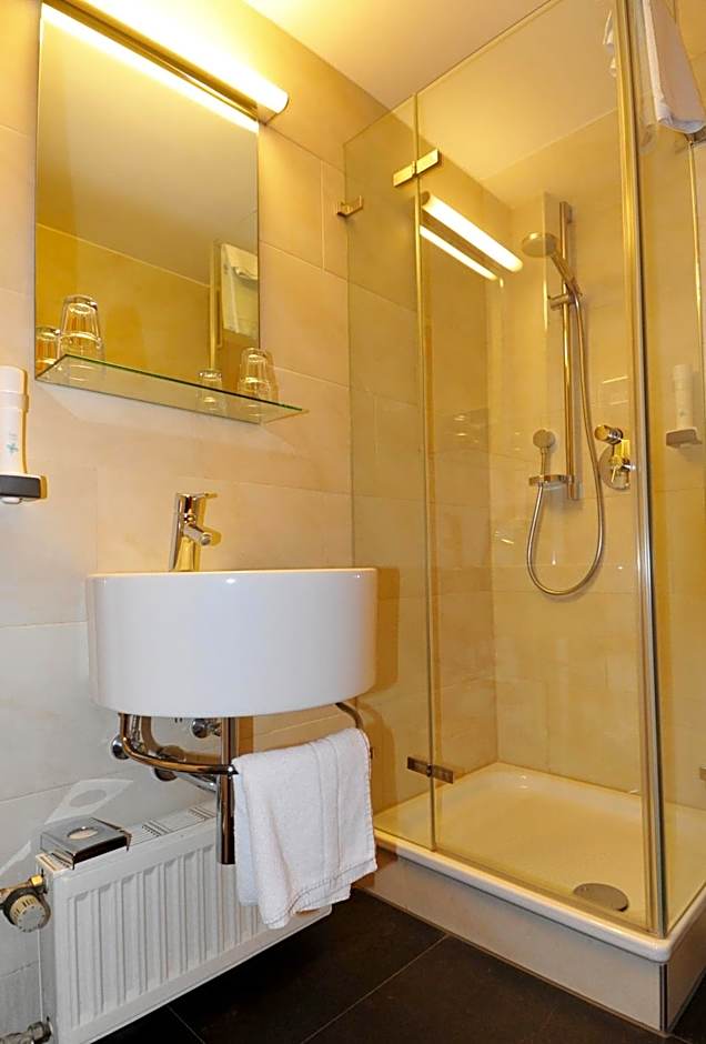 Ambassador Parkhotel