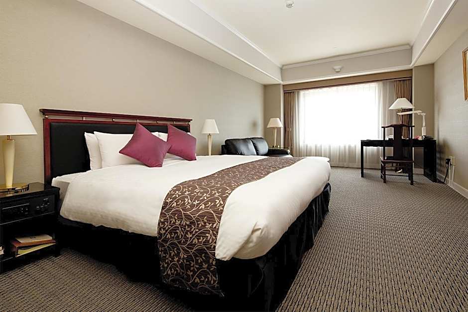 Kurashiki Royal Art Hotel